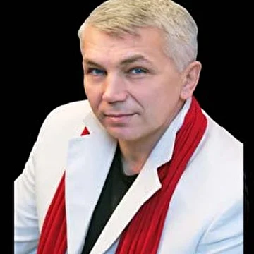 Анатолий Титов
