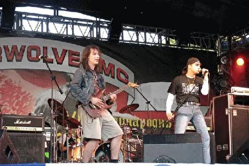выступление на байк-шоу в Ольгино 2004 год