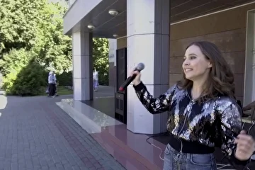 День города Озеры на сцене певица Ирина Кольба