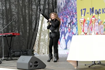 17-я Московская лыжня на сцене Ирина Кольба