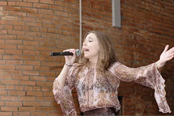 Ирина Кольба, концерт в "День города" в Павловском Посаде