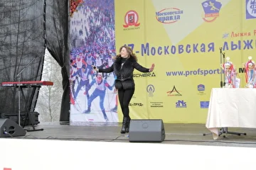 Московская лыжня 2014 на сцене Ирина Кольба