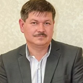 Александр Остапенко