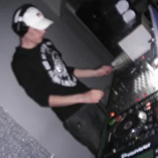 DJ PEROX-ID