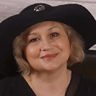 Надя Белякова